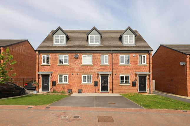 Hewer Court, Sheffield S20 3 bed townhouse for sale