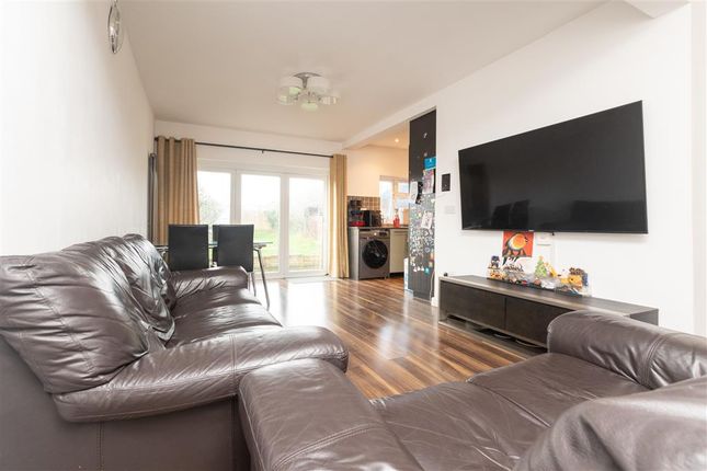 4 bed semi-detached bungalow