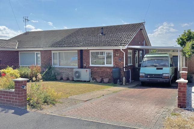 2 bedroom semi-detached bungalow for sale