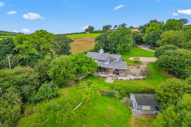 5 bed country house