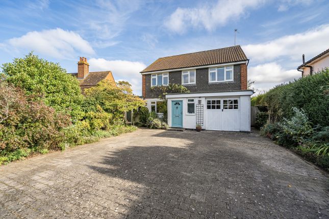 3 bed detached house