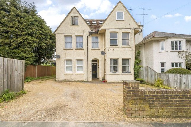 Southwell Park Road, Surrey GU15 1 bed apartment for sale