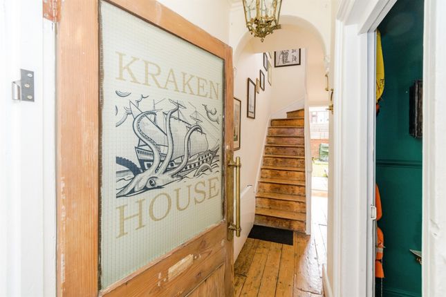 3 bedroom town house for sale