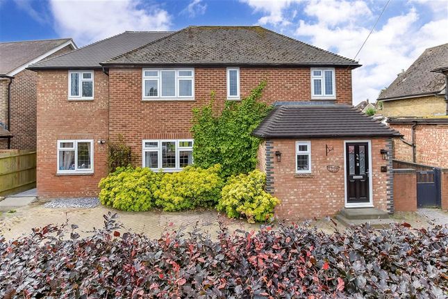 4 bed detached house