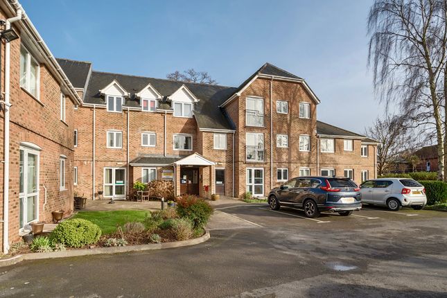 Avongrove Court, The Avenue 1 bed apartment for sale