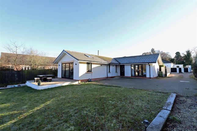 Forest Lane, Kirklevington, TS15 9GF 2 bed detached bungalow for sale