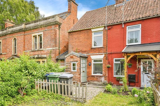 2 bedroom end of terrace house for sale