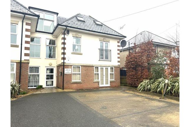 2 bed flat