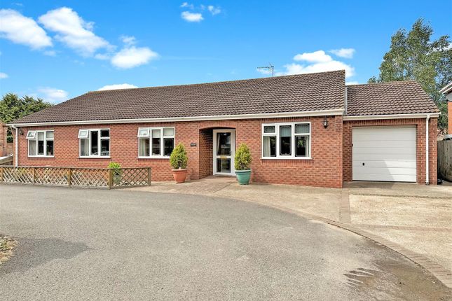 4 bedroom detached bungalow for sale