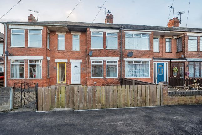 Oldfield Avenue, Endike Lane, Hull... 2 bed terraced house for sale