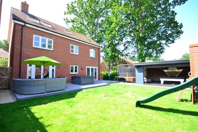 Felbridge, East Grinstead, West... 6 bed detached house for sale