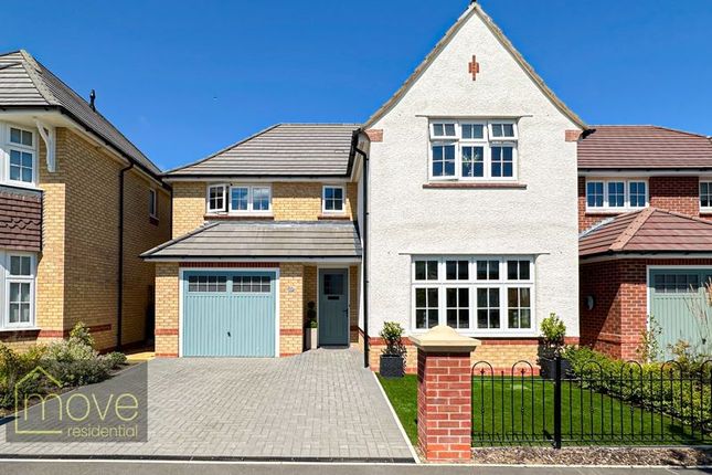 4 bed detached house