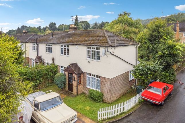 Bradenham Road, High Wycombe HP14 3 bed semi