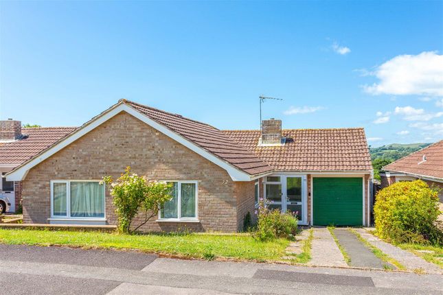 2 bed detached bungalow