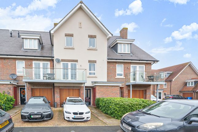 4 bedroom terraced house for sale
