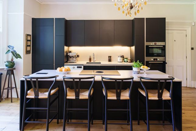 Crystal Palace Park Road, London, SE19 4 bed flat for sale