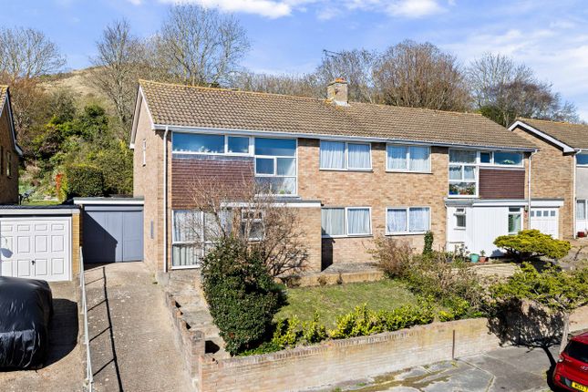 Downs Road, Folkestone, Folkestone, CT19 3 bed semi