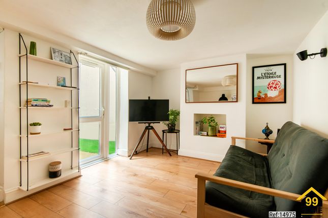 1 bedroom flat for sale