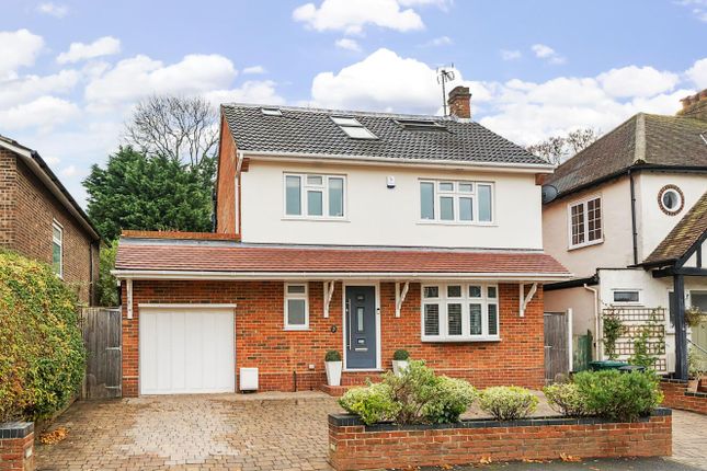 4 bed detached house