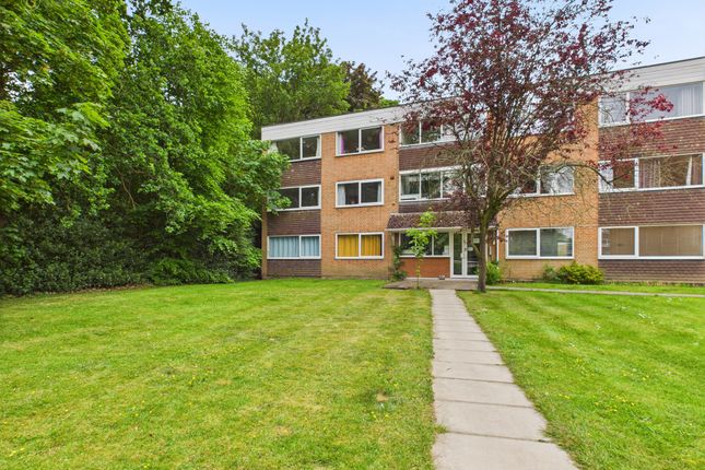 2 bed flat