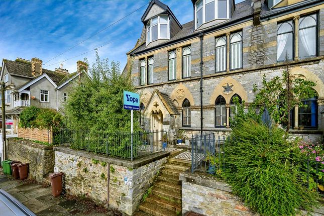 6 bedroom terraced house for sale