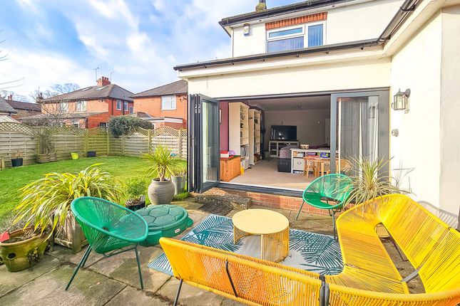 Ripon Road, Harrogate, HG3 3 bed detached house for sale