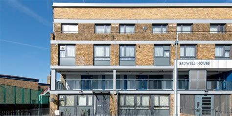 4 bed flat