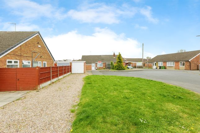 2 bedroom semi-detached bungalow for sale