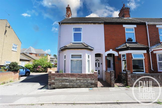 Sussex Road, Lowestoft, NR32 3 bed end of terrace house for sale