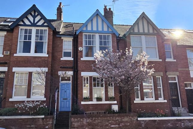Scarcroft Hill, York, YO24 1DF 3 bed townhouse for sale