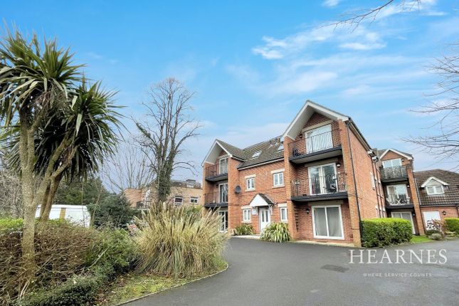 Wellington Road, Bournemouth, BH8 2 bed apartment for sale