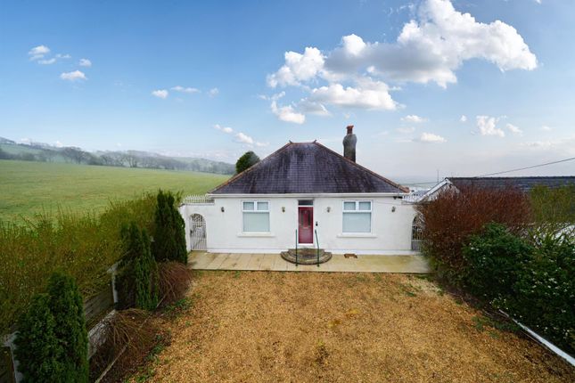 Heol Llanelli, Pontyates, Llanelli 4 bed detached bungalow for sale