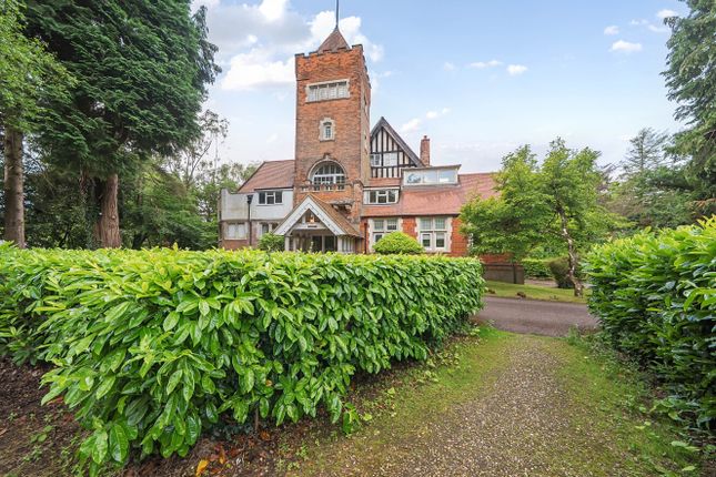 Tower Road, Surrey GU26 1 bed flat for sale