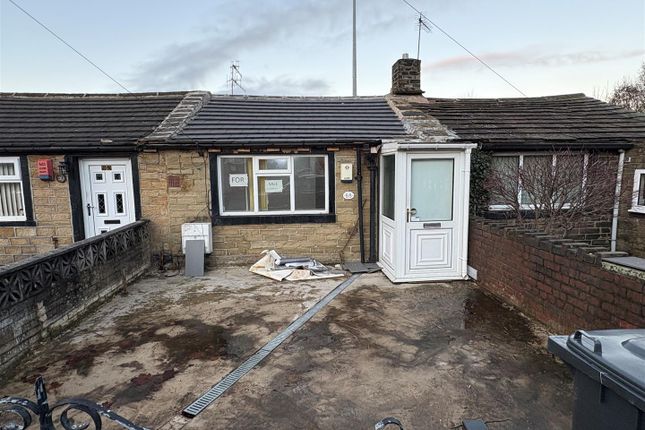 Haycliffe Lane, Bradford 1 bed terraced bungalow for sale