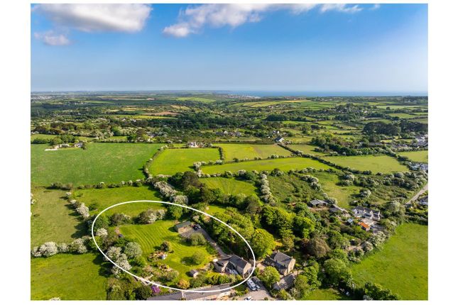Nr Porthleven | South Cornwall 4 bed detached house for sale