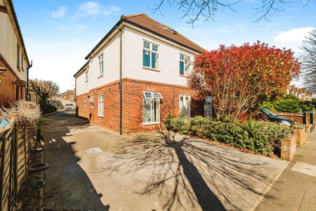 2 bed flat