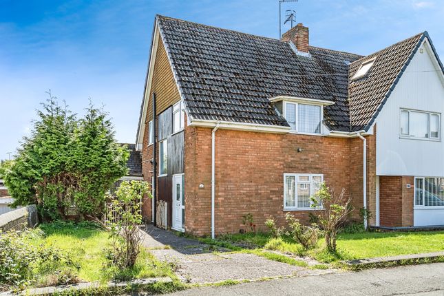 3 bed semi-detached house
