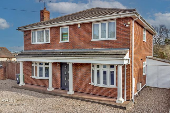 4 bed detached house