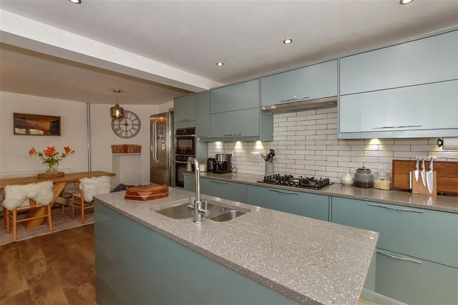 3 bed semi-detached house