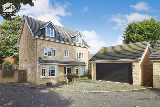 5 bedroom detached house for sale