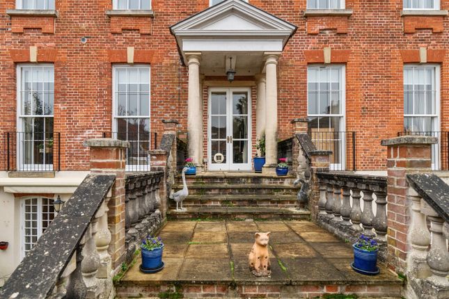 Portsmouth Road, Milford, Godalming... 2 bed apartment for sale