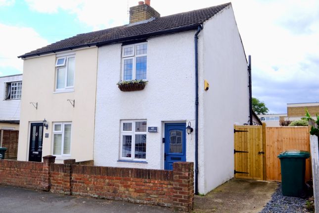 2 bedroom semi-detached house for sale