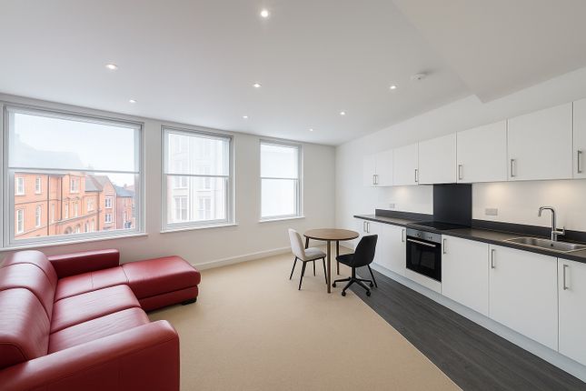 2 bed flat