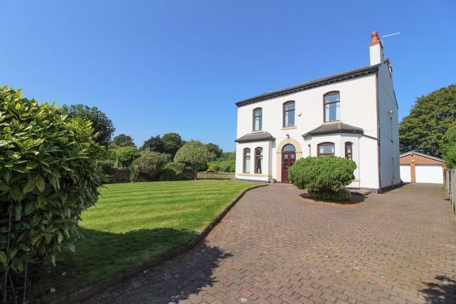 4 bed detached house