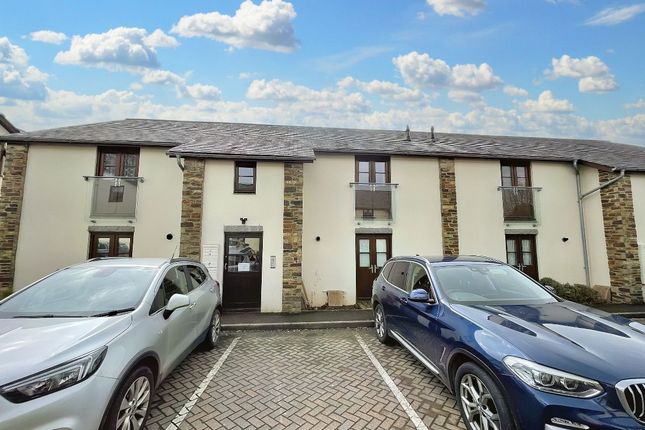 Okehampton 2 bed flat for sale