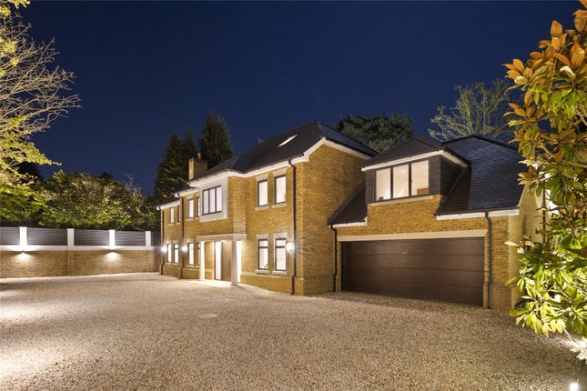 Mount Road, Hook Heath, Surrey, GU22 7 bed detached house for sale