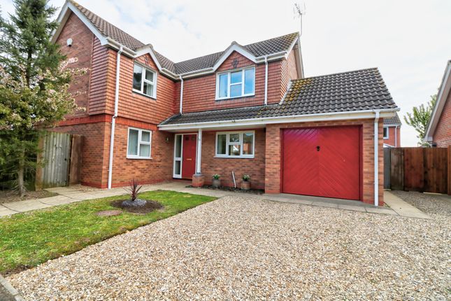 4 bed detached house