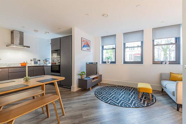 Cathedral Road, Cardiff CF11 2 bed ground floor flat for sale