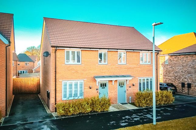 3 bedroom semi-detached house for sale