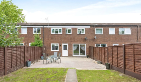 3 bedroom terraced house for sale